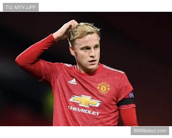 德布劳内如何通过进攻型中场角色掌控比赛节奏与进攻组织